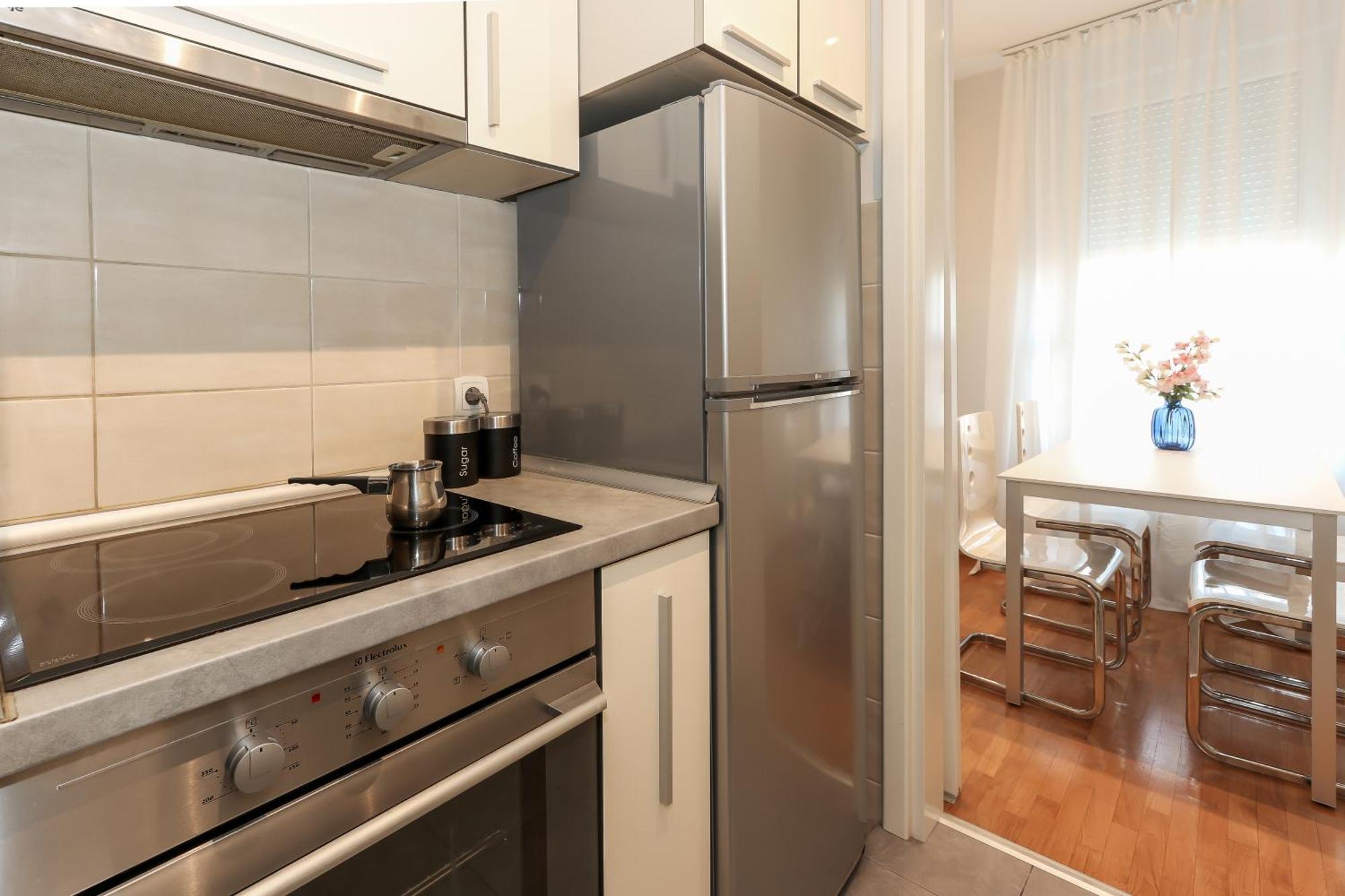 New Belgrade Apartments, Parking 5 Eur Per Day Eksteriør bilde