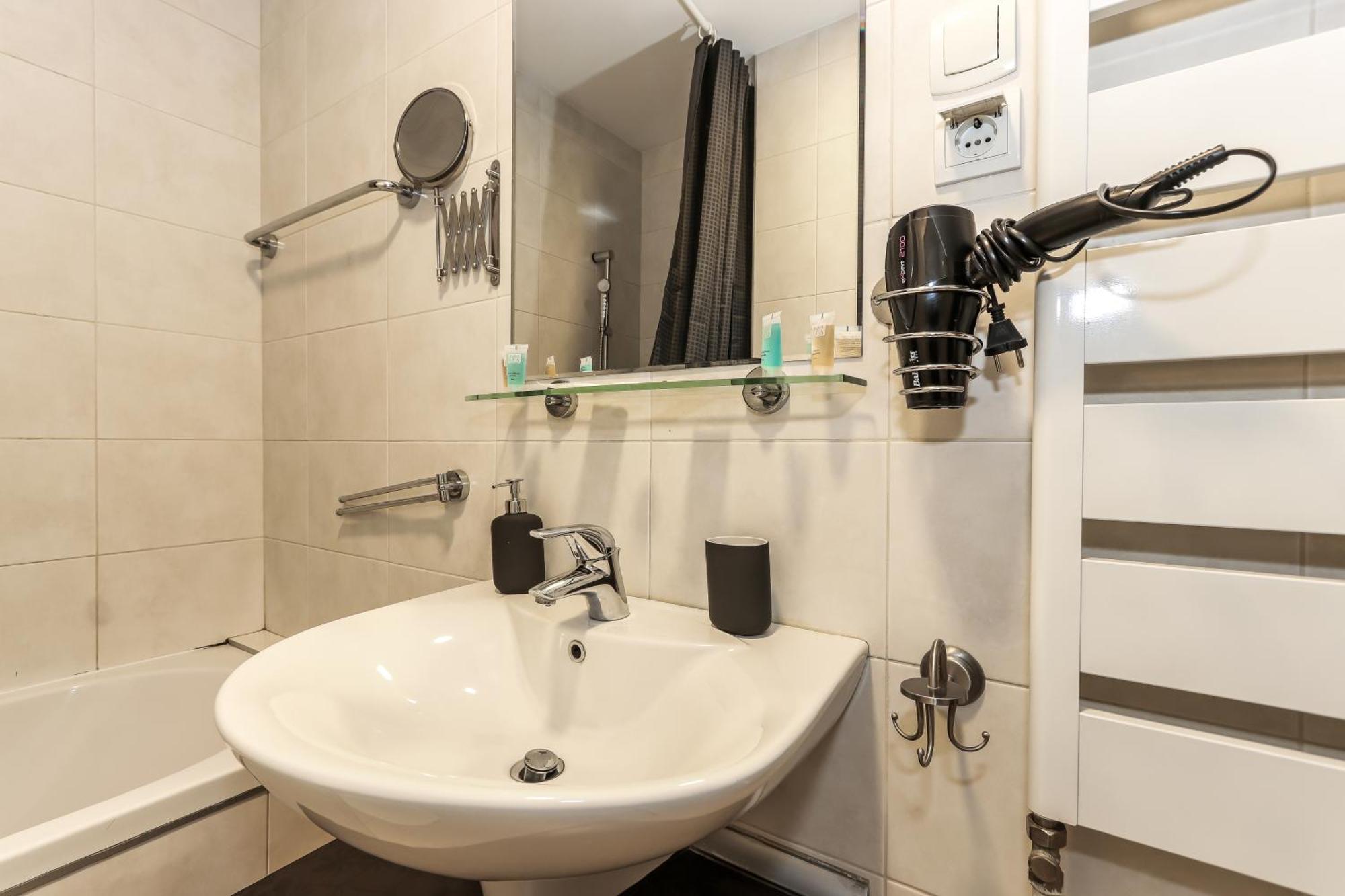 New Belgrade Apartments, Parking 5 Eur Per Day Eksteriør bilde