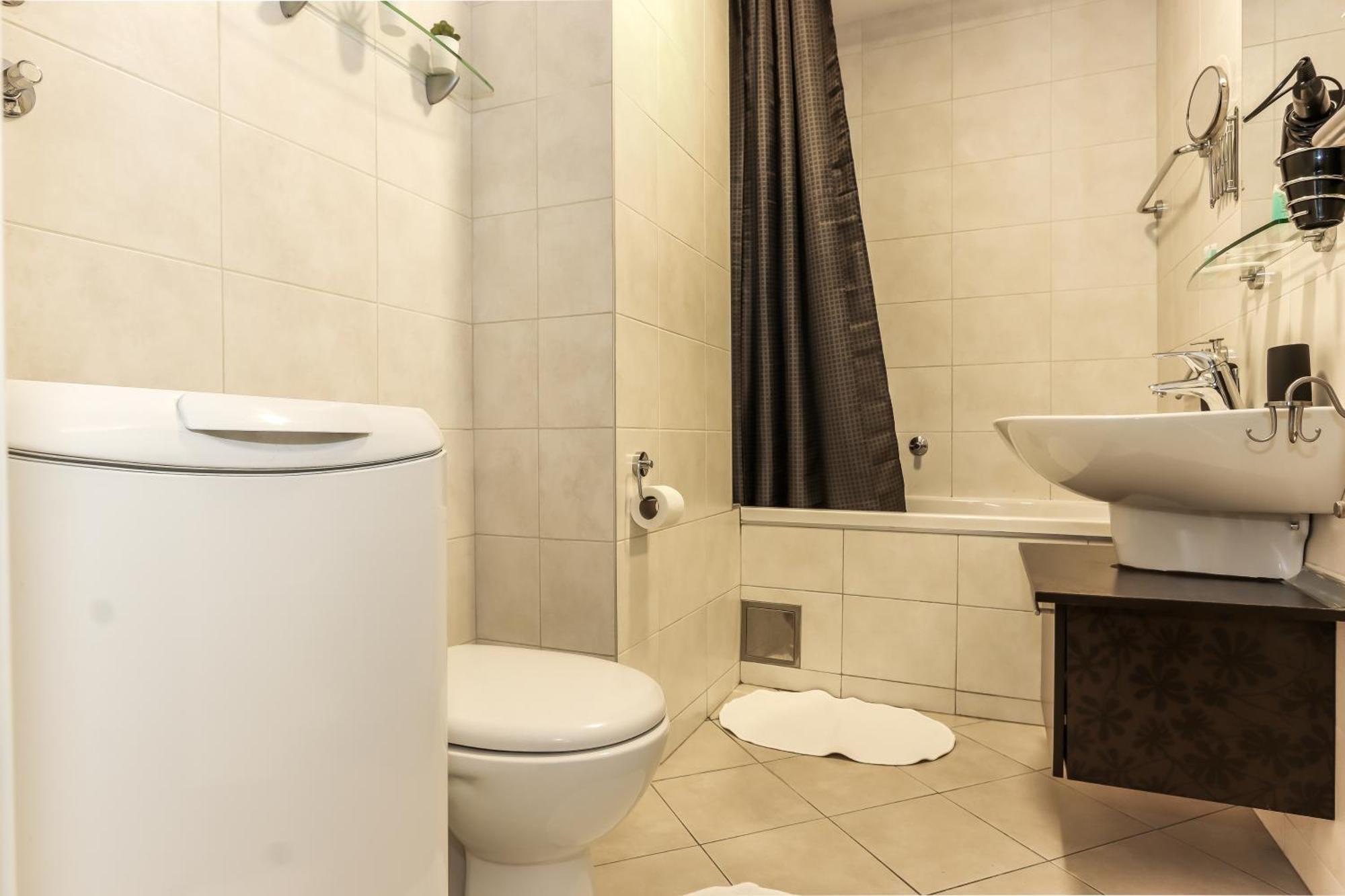 New Belgrade Apartments, Parking 5 Eur Per Day Eksteriør bilde