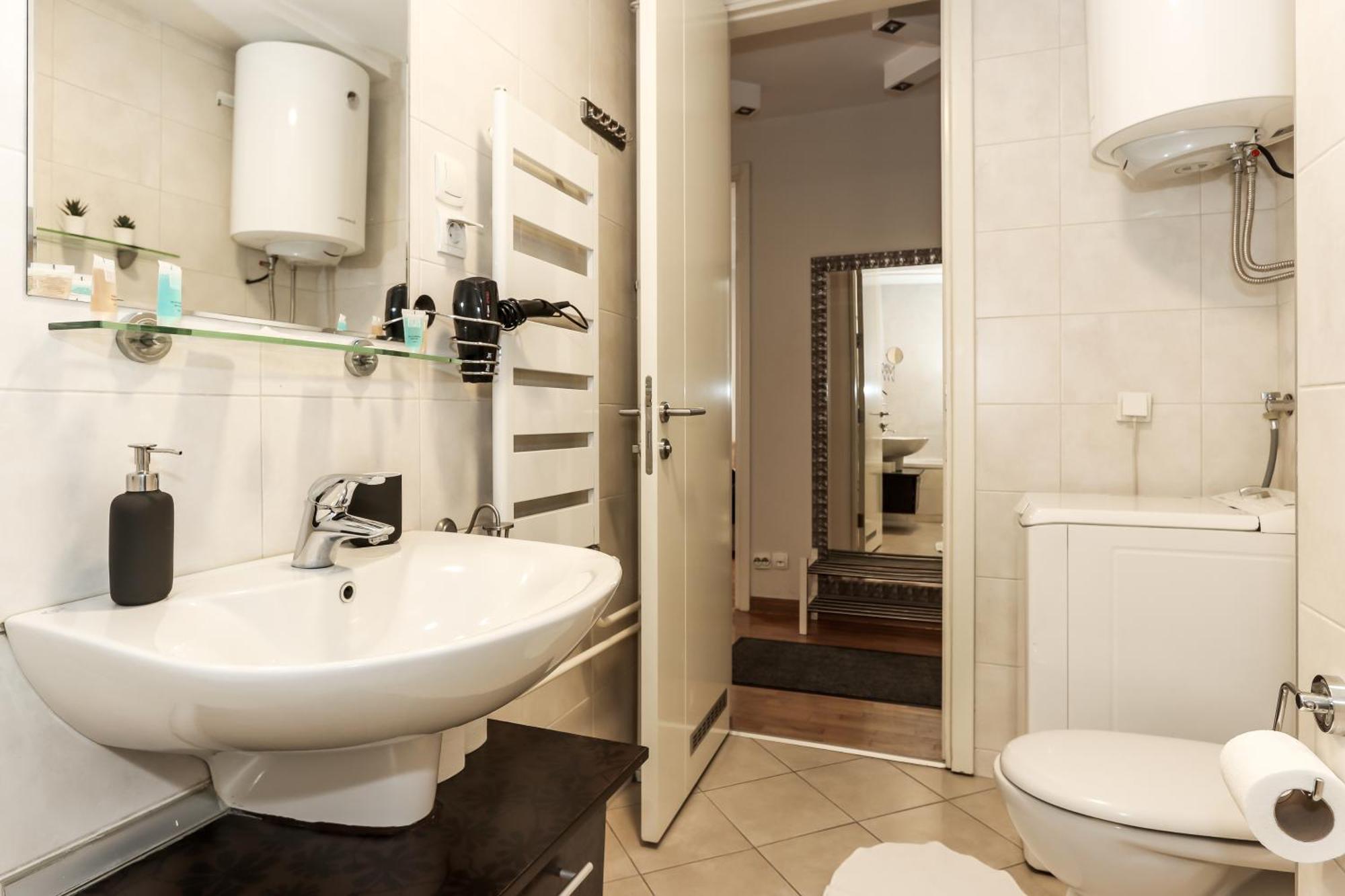 New Belgrade Apartments, Parking 5 Eur Per Day Eksteriør bilde