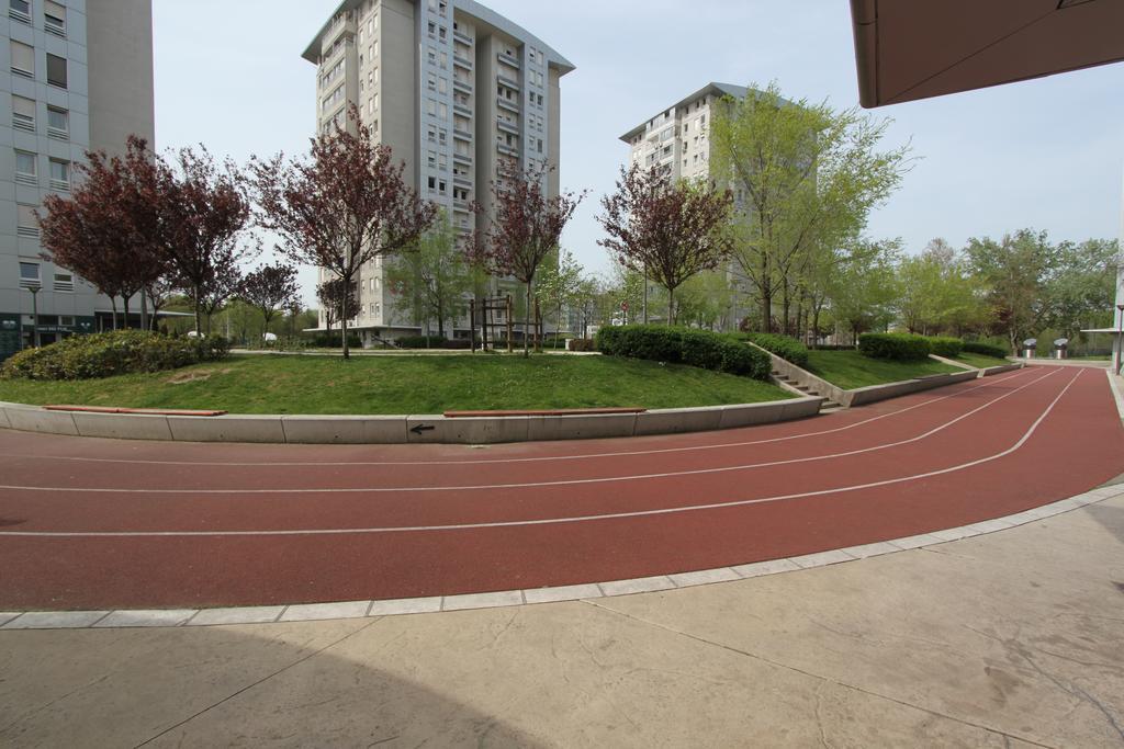 New Belgrade Apartments, Parking 5 Eur Per Day Eksteriør bilde